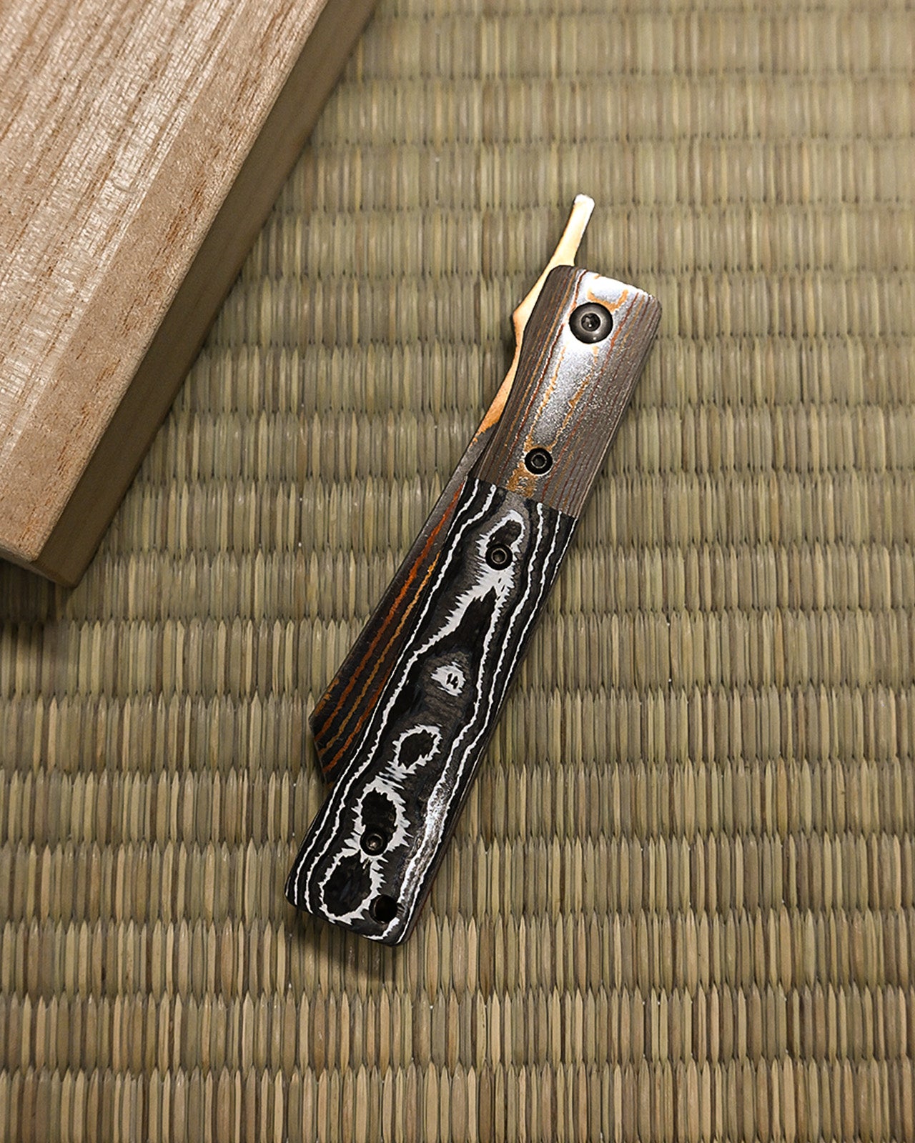 Eirou SG2 Mokume Damascus Obsidian Tempest