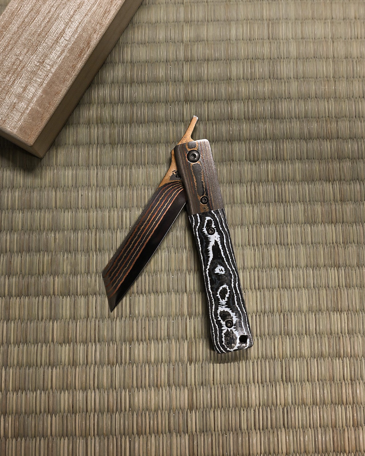 Eirou SG2 Mokume Damascus Obsidian Tempest