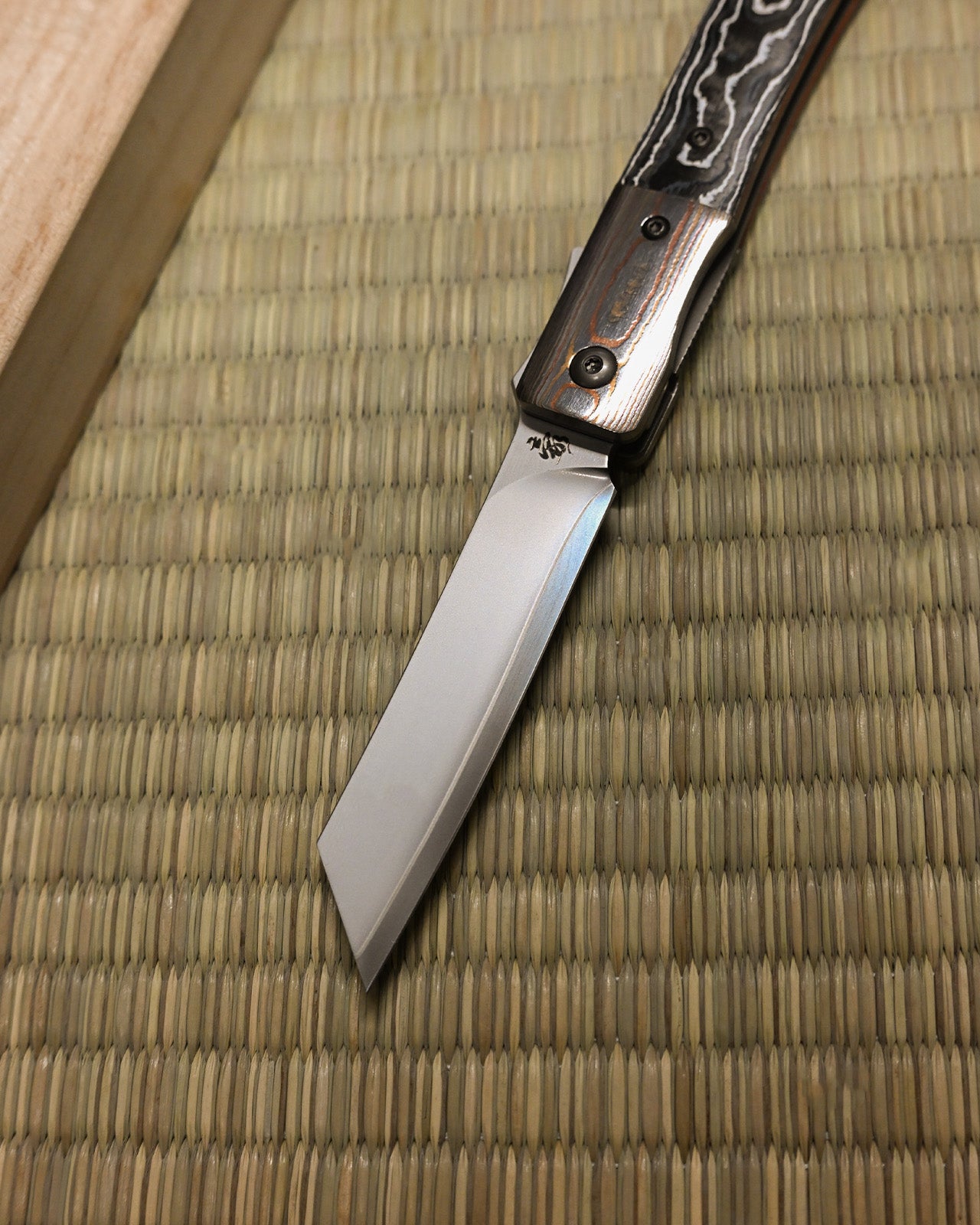 Eirou ZDP189 Obsidian Tempest
