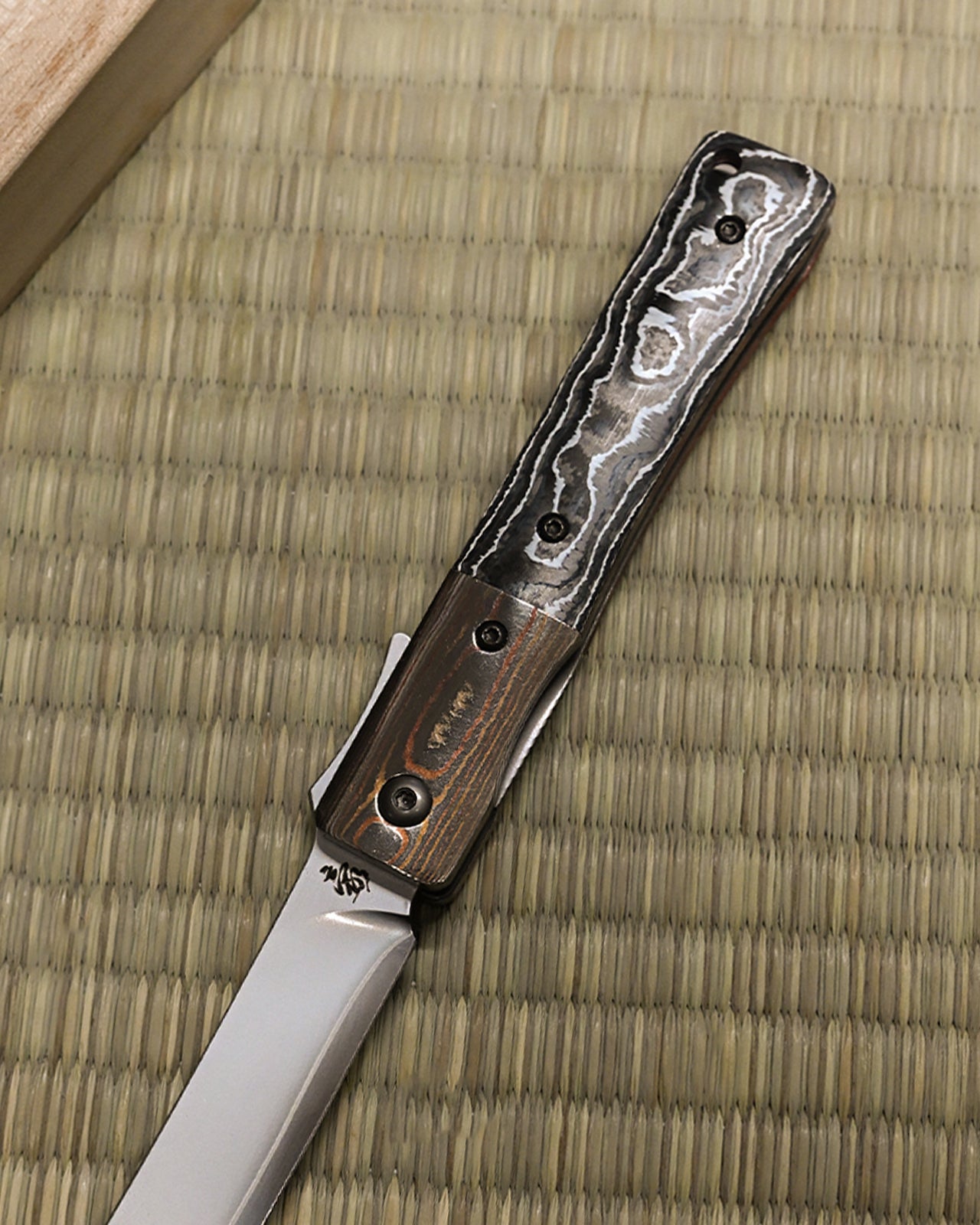 Eirou ZDP189 Obsidian Tempest
